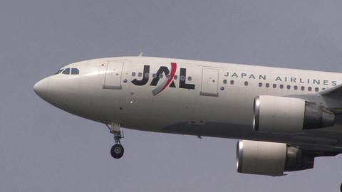 日本航空　JA8375