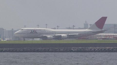 JA8903＠東京国際空港